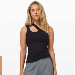 Lululemon LA Double Strap Shoulder TankBlack size 4 NTW